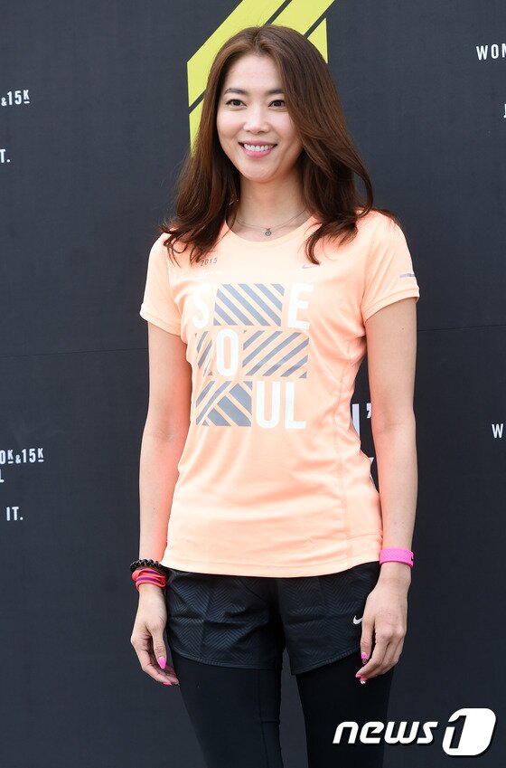 본문 이미지 - 오윤아가 결혼 7개월만에 출산한 배경을 공개한 과거 발언이 화제다.ⓒ News1스포츠 / 권현진 기자