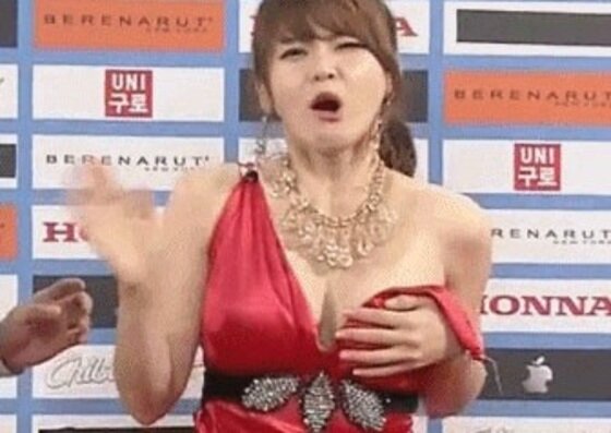 본문 이미지 - 서유리가 배우 여민정을 패러디한 장면이 화제가 되고 있다. ⓒ News1 스포츠 / tvN &acute;SNL 코리아&acute; 캡처