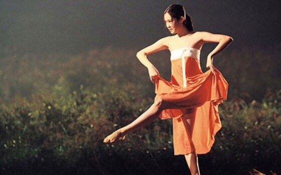 본문 이미지 - 김예원 과거 작품이 주목받고 있다. ⓒ News1스포츠 / 영화 '가루지기' 스틸컷