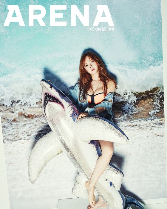 본문 이미지 - 배우 유소영이 화보를 통해 늘씬한 몸매를 과시했다.ⓒ News1스포츠/ 아레나 옴므 플러스