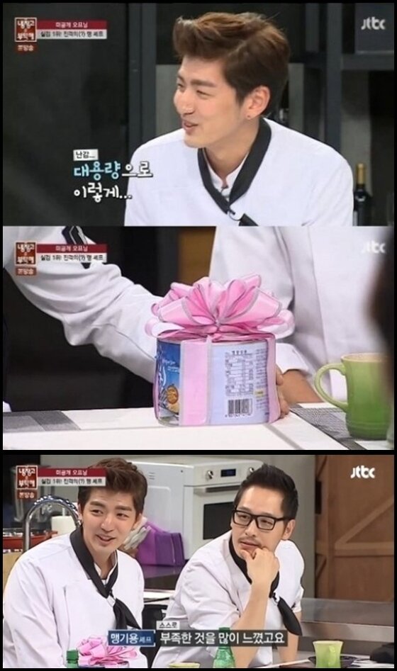 본문 이미지 - '냉장고를 부탁해' 맹기용이 제작진에게서 꽁치 통조림 선물을 받았다. ⓒ News1스포츠 / JTBC '냉장고를 부탁해' 캡처