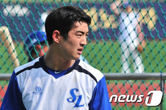 본문 이미지 - 삼성 라이온즈 구자욱과 배우 채수빈이 열애설에 휩싸였다. ⓒ News1 DB