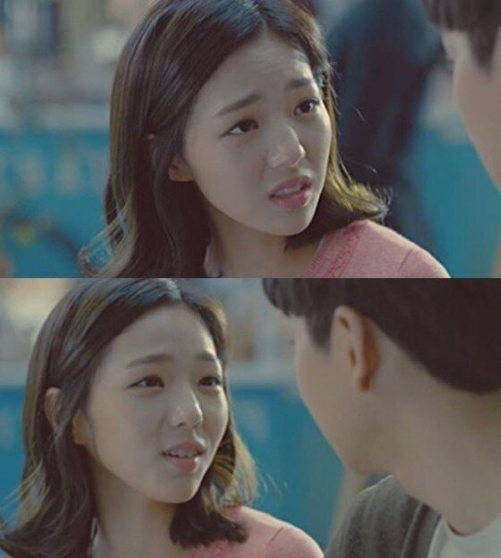 본문 이미지 - 야구선수 구자욱과 열애설에 휘말린 채수빈의 과거 CF가 화제다.ⓒ News1스포츠/ 스니커즈 광고