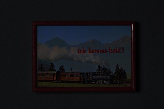 본문 이미지 - 달콤한 나의집_ 곧 갈게_2, 복합매체 설치, 가변사이즈, 2014 (사진제공 아마도예술공간)