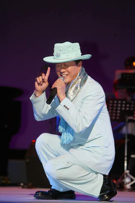 본문 이미지 - 태진아가 신곡 활동에 본격적인 시동을 걸었다. ⓒ News1스포츠 / 진아엔터테인먼트