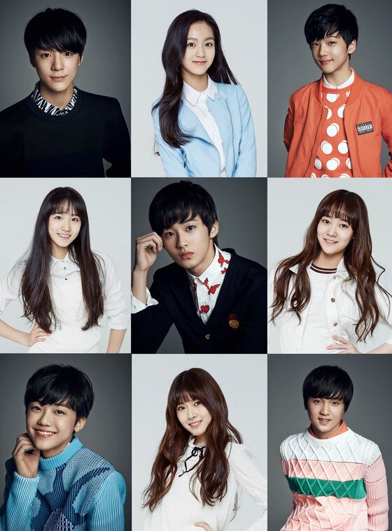 본문 이미지 - SM루키즈가 한국판 &acute;미키마우스 클럽&acute; 미키 친구들로 발탁됐다.(왼쪽부터 1열 제노, 라미, 지성/2열 혜린, 마크, 히나/3열 재민, 고은, 동혁) ⓒ News1스포츠 / SM엔터테인먼트