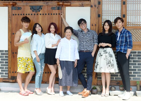 본문 이미지 - 고두심이 12일 오후 2시 경기도 여주시에서 진행된 KBS2 새 월화드라마 '별난 며느리(극본 문선희 유남경/ 연출 이덕건 박만영)' 현장 공개 및 기자간담회에서 시어머니 역할을 맡은 소감을 전했다. ⓒ News1스포츠 / KBS 제공