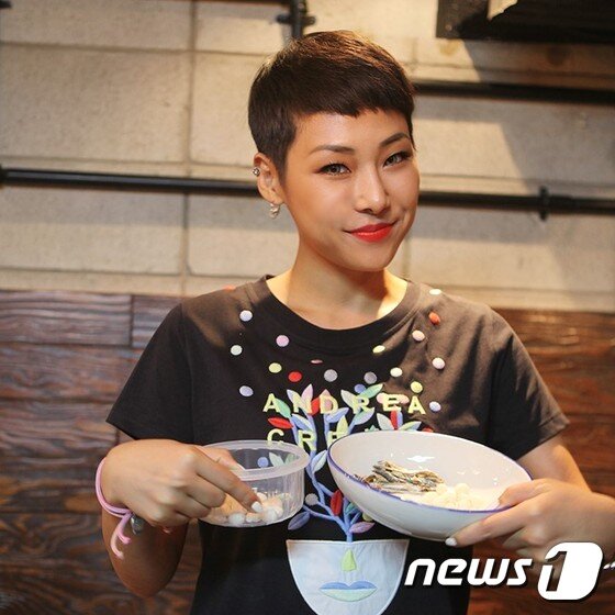 본문 이미지 - (사진 20PICK '아임 캣맘' 캡처)ⓒ News1