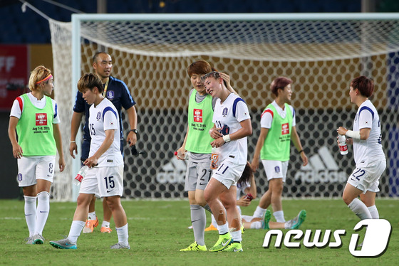 중국에 승리한 한국 여자 축구