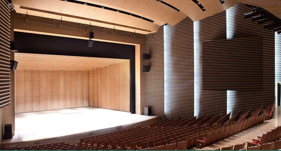 본문 이미지 - 복합문화예술공간 예울마루 대극장 전경 (사진제공 GS칼텍스재단)