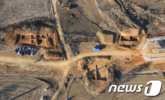 본문 이미지 - 연천 발굴지 유적 전경 ⓒ News1