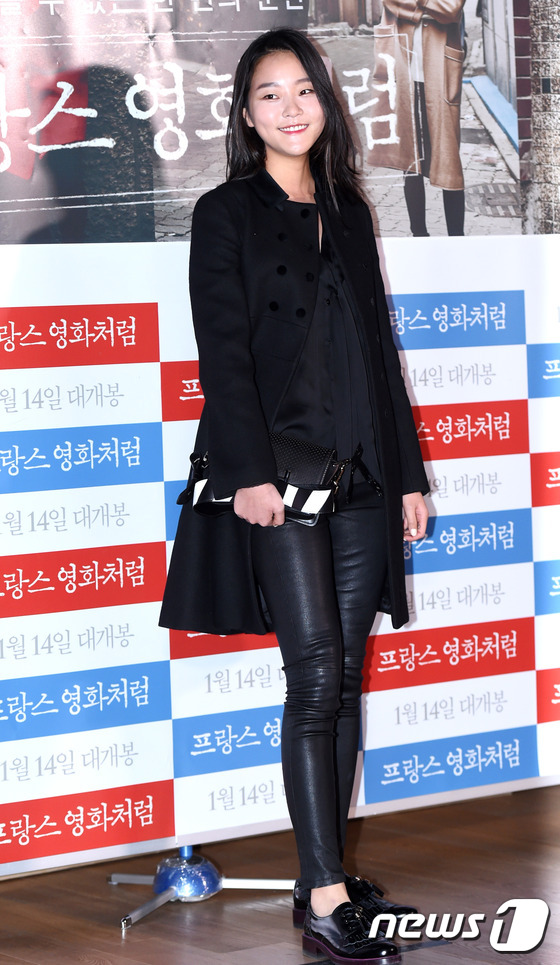 (서울=뉴스1스타) 권현진 기자 = 모델 강승현이 11일 오후 서울 코엑스메가박스에서 열린 영화 ‘프랑스 영화처럼’(감독 신연식) VIP 시사회에 참석해 포즈를 취하고 있다. '프 …
