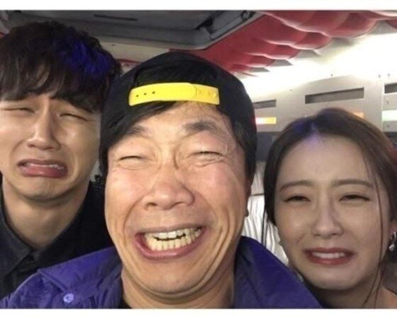 본문 이미지 - 배우 유승호가 눈물을 쏟을 것 같은 표정의 코믹 사진을 공개했다.ⓒ News1star/ 고아라 인스타그램