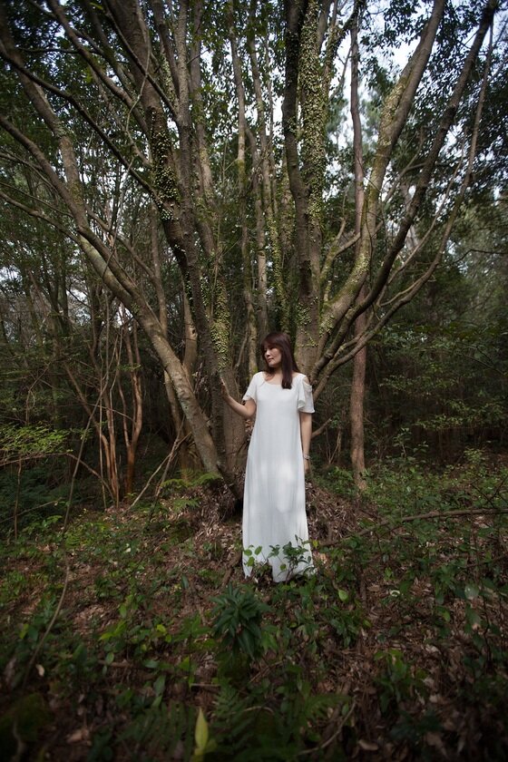 본문 이미지 - 가수 신연아가 영화 '파리의 한국남자'와 콜라보레이션한 뮤직비디오를 선보였다. ⓒ News1star / 포츈엔터테인먼트