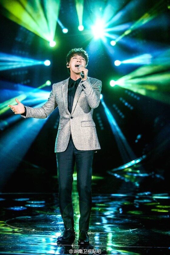 본문 이미지 - 가수 황치열이 중국판 '나는 가수다'에서 최종 순위 2위에 등극했다.  ⓒ News1star / HOW엔터테인먼트