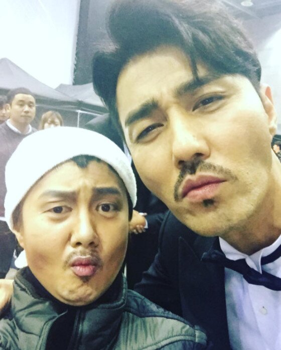 본문 이미지 - 박나래가 차승원과 인증샷을 찍었다. ⓒ News1star / 박나래 인스타그램