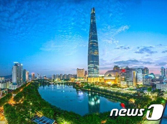 본문 이미지 - 서울 잠실 롯데월드타워ⓒ News1
