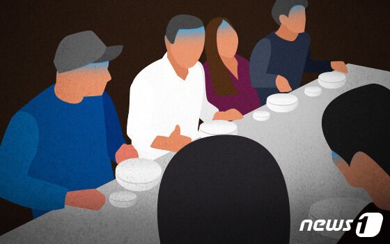 칠곡 횟집서 '물회' 먹은 친인척 4명…식중독 증상으로 병원행