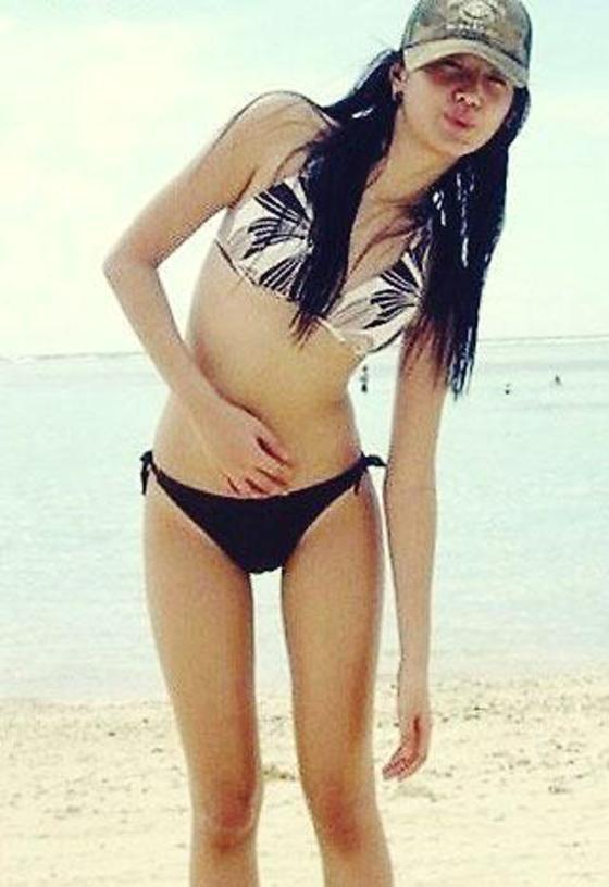 본문 이미지 - 정려원 과거 모습이 주목받고 있다. ⓒ News1star/ 인터넷 커뮤니티 