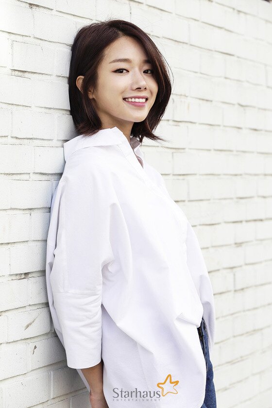 본문 이미지 - 고은민이 스타하우스와 전속계약을 체결했다. ⓒ News1star / 스타하우스