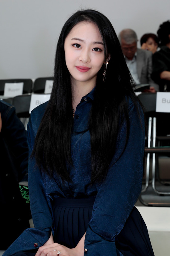 <패션코드 2017 S/S 개막행사에 온 ‘씨스타’ 다솜. 이미지=패션코드 측 제공> © News1