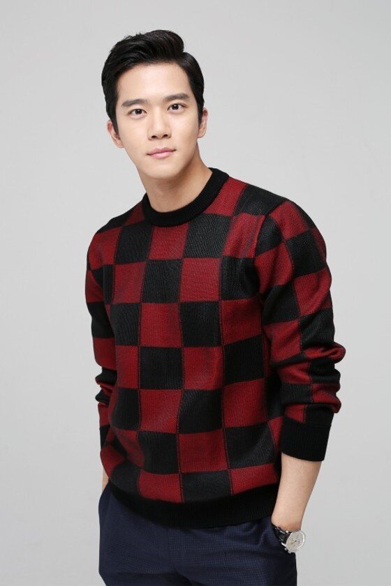 본문 이미지 - 배우 하석진이 최근 뉴스1스타와 만나 자신의 연기관을 말했다. ⓒ News1star/ 마루기획