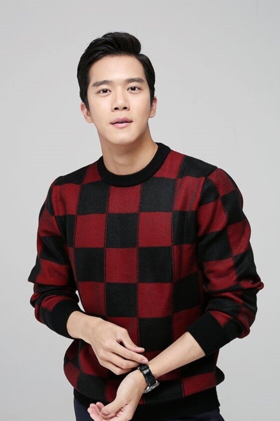 본문 이미지 - 배우 하석진이 최근 뉴스1스타와 만나 '혼술남녀' 종영소감을 말했다. ⓒ News1star/ 마루기획