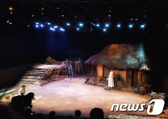 본문 이미지 - 산허구리 전막시연 장면 ⓒ News1