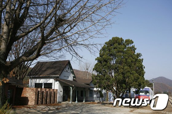 본문 이미지 - 양평 구둔역 (한국관광공사 제공) ⓒ News1