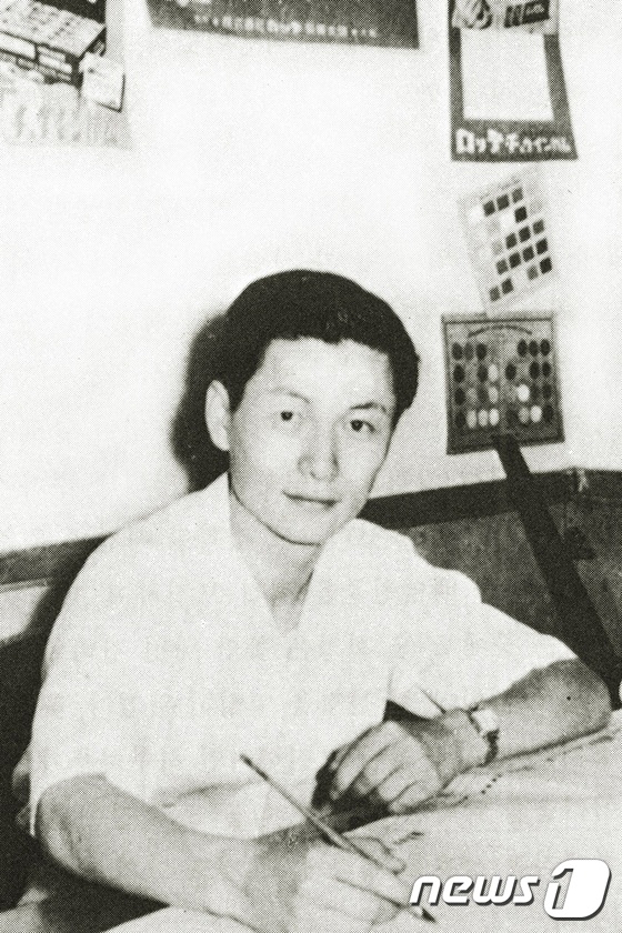 (서울=뉴스1) = 서울 송파구 롯데월드타워에 '젊은 베르테르의 슬픔'을 쓴 괴테의 동상이 건립된다.롯데는 올해 2월부터 독일 베를린 티어가르텐 공원에 있는 괴테상을 3D 스캐닝과 …