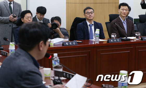 탄핵심판 소추위원단 회의 참석한 대리인단