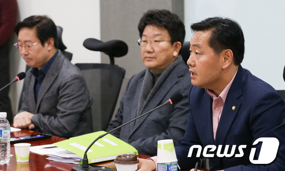 발언하는 김관영 의원