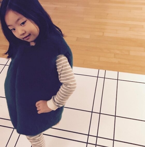 본문 이미지 - 신애가 찍은 자녀들의 사진에서 그의 모성애를 엿볼 수 있다. ⓒ News1star / 신애 SNS