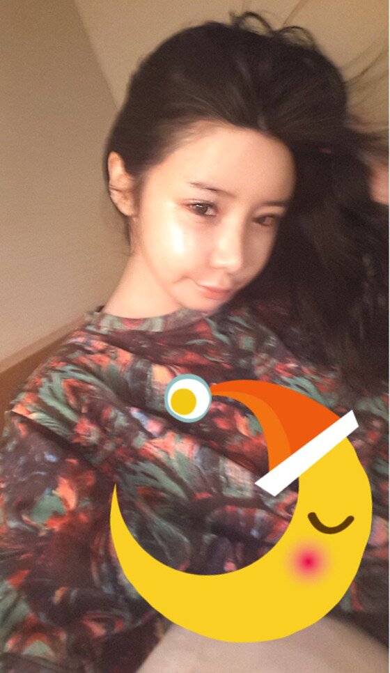 본문 이미지 - 가수박봄 근황이 공개됐다.ⓒ News1star/ 박봄 트위터 