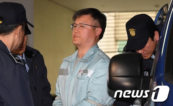 청와대 문건 유출 사건의 핵심 피의자인 정호성 전 청와대 부속비서관. 뉴스1 © News1 박지혜 기자