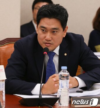 본문 이미지 - 오신환 바른정당 대변인. ⓒ News1 허경 기자
