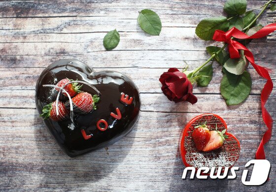 본문 이미지 - 해운대그랜드호텔이 사랑하는 사람에게 마음을 전하는 발렌타인데이를 맞아 ‘스윗 발렌타인 패키지’를 선보인다. (해운대그랜드호텔 제공) ⓒ News1