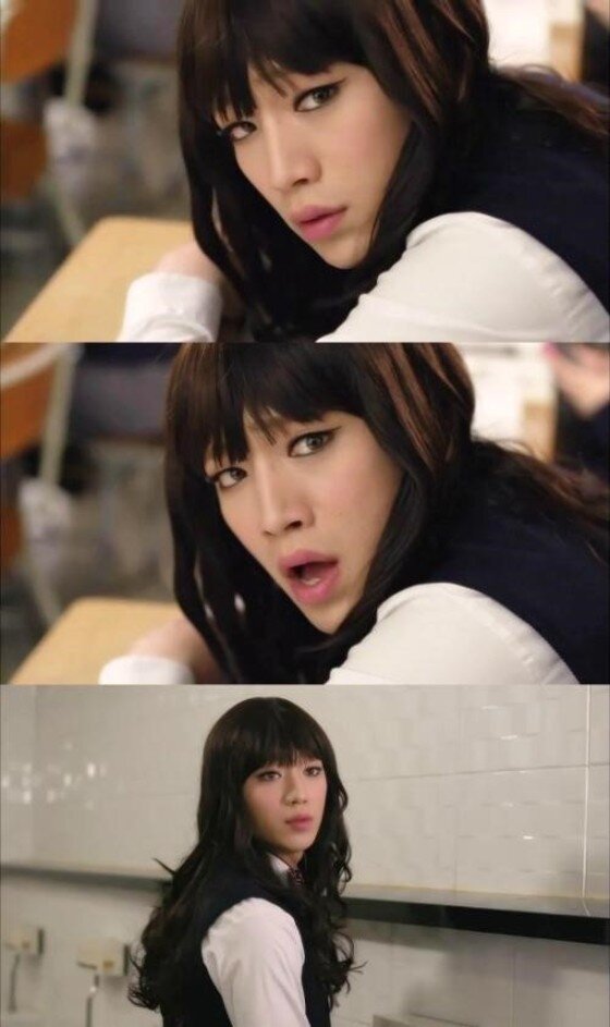 본문 이미지 - 서강준의 과거 여장 사진이 화제다.  ⓒ News1star / 웹드라마 '방과후 복불복' 스틸