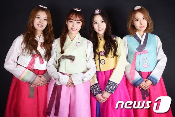 본문 이미지 - 멜로디데이가 명절을 맞아 고운 미소를 보내고 있다. ⓒ News1star 고아라 기자