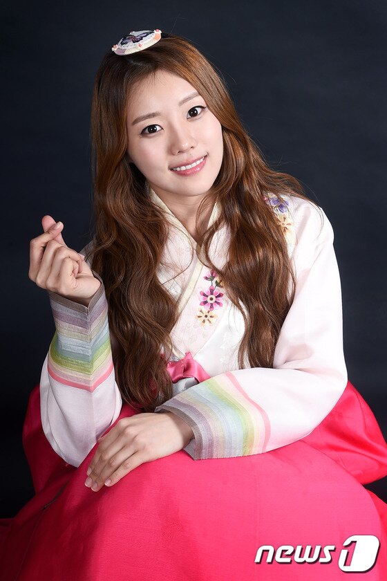 본문 이미지 - 멜로디데이 예인이 아버지인 성우 안지환에 대해 이야기했다. ⓒ News1star 고아라 기자