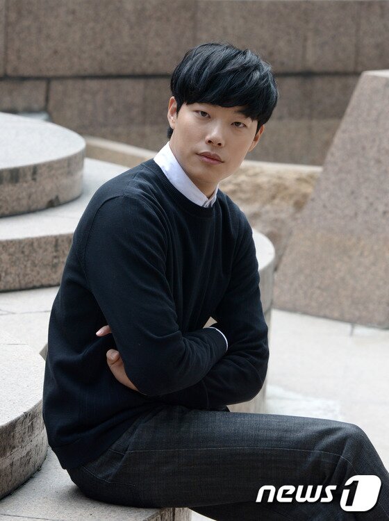 본문 이미지 - 배우 류준열이 최근 뉴스1스타와 만나 '응답하라 1988' 종영 소감을 밝혔다. ⓒ News1이종덕 기자 