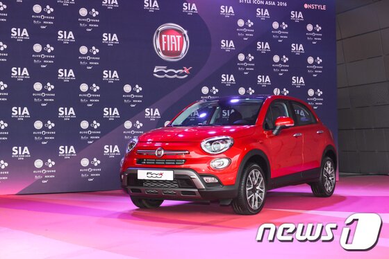 본문 이미지 - 올-뉴 피아트 500Xⓒ News1