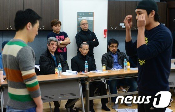 본문 이미지 - 연극 '보도지침' 연습실 참관 현장 ⓒ News1 송원영 기자