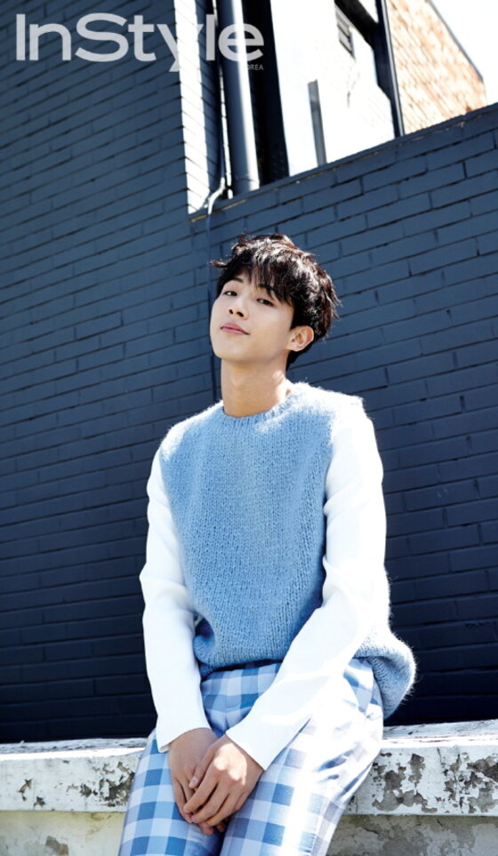 본문 이미지 - 배우 지수가 소년미를 뿜어냈다. ⓒ News1star / 인스타일