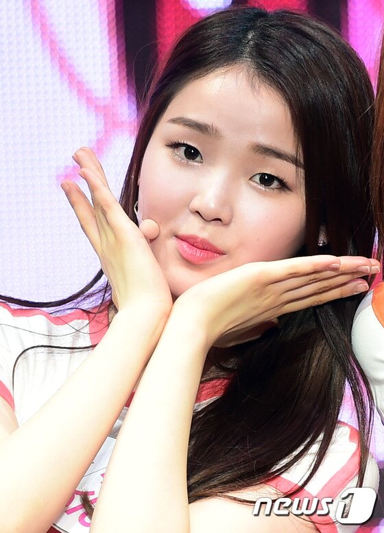 본문 이미지 - 걸그룹 오마이걸 멤버 승희가 과호흡증후군 판정을 받았다. ⓒ News1star/ 권현진 기자