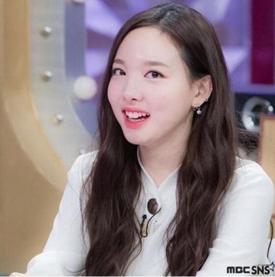 본문 이미지 - 나연이 S.E.S 유진 닮은꼴로 주목받고 있다.  ⓒ News1star / MBC