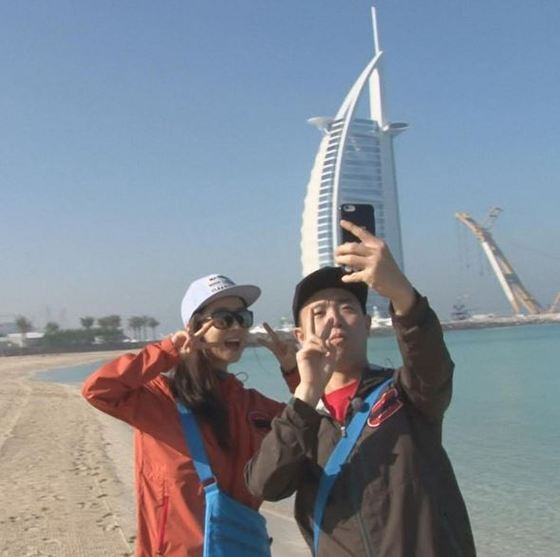 본문 이미지 - 개리와 송지효의 모습이 담긴 사진이 공개됐다. ⓒ News1star/SBS '일요일이 좋다-런닝맨' 공식 인스타그램