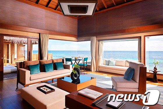 본문 이미지 - 모든 빌라 내부에는 편의시설이 완벽하게 구비돼 있으며 개인 풀과 마시지룸 공간도 마련돼 있다. (허니문리조트 제공)ⓒNews1travel