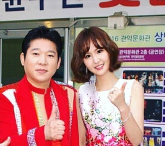 본문 이미지 - 박상철이 후배 윤수현과 친분 사진을 공개했다. ⓒ News1star / 윤수현 인스타그램