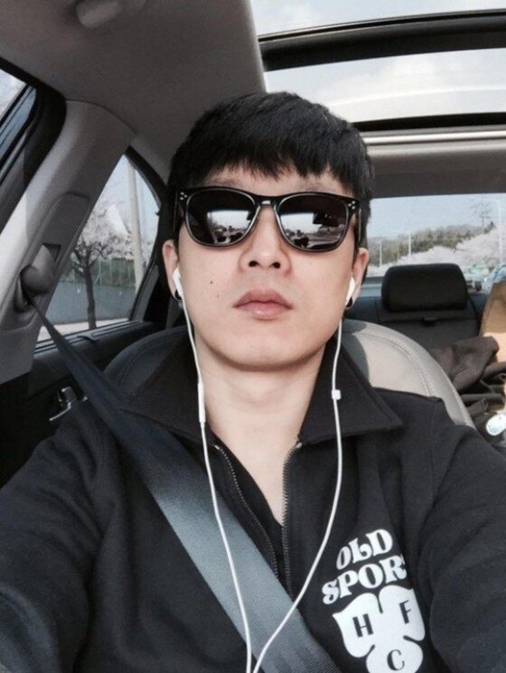 본문 이미지 - 하현우가 속한 국카스텐이 데뷔 8년 만에 전국 투어에 나선다. ⓒ News1star / 하현우 인스타그램